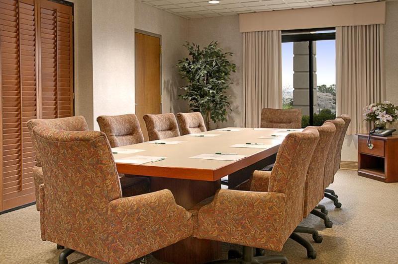 Holiday Inn Cleveland By Ihg Εξωτερικό φωτογραφία