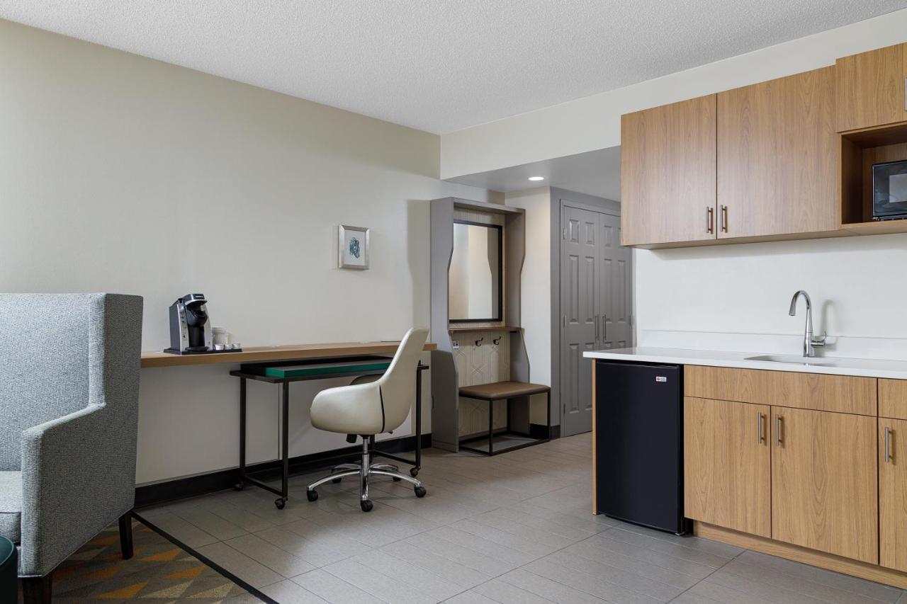 Holiday Inn Cleveland By Ihg Εξωτερικό φωτογραφία